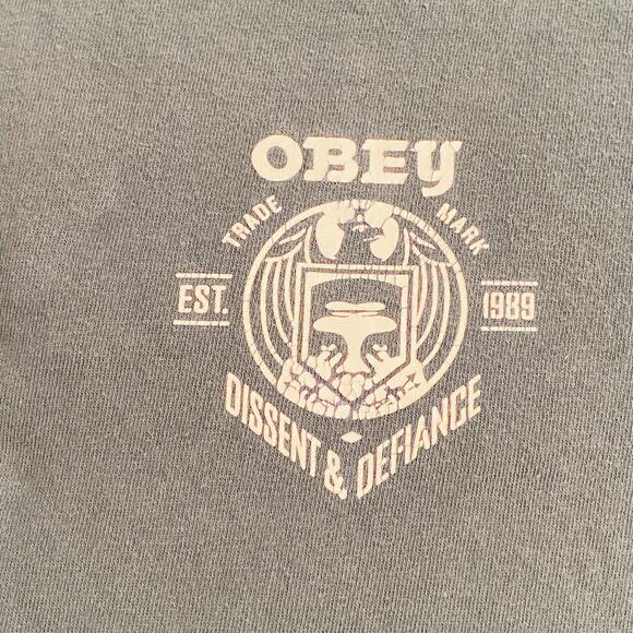 Obey Shirt Mens Small Green Dissent & Defiance Graphic Tee T-Shirt Streetwear - Picture 2 of 8